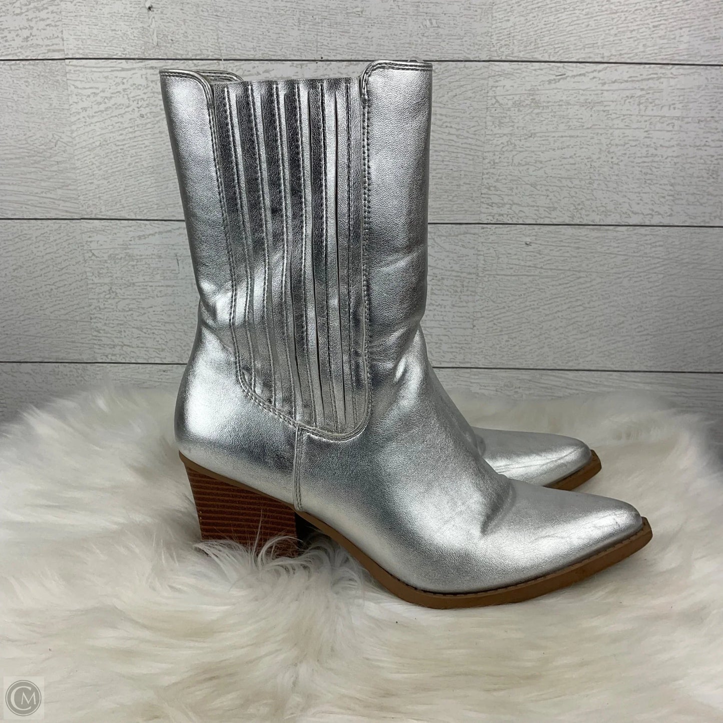 Boots Western By Forever 21 In Silver, Size: 9