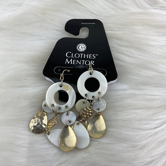 Earrings Dangle/drop By Clothes Mentor