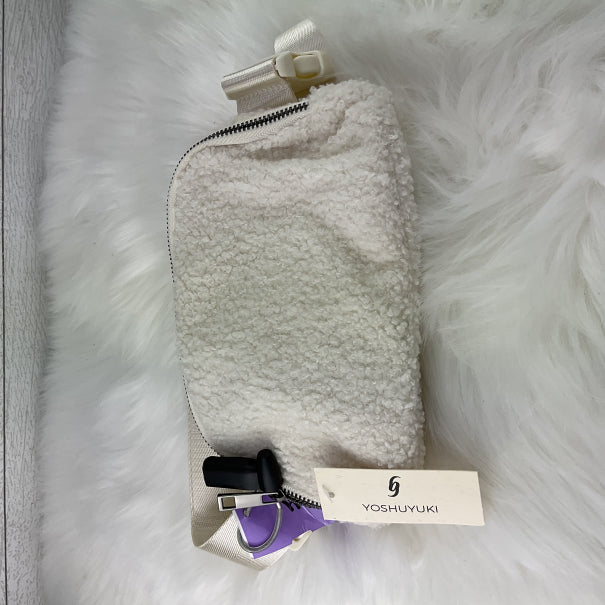 Belt Bag By Clothes Mentor, Size: Small