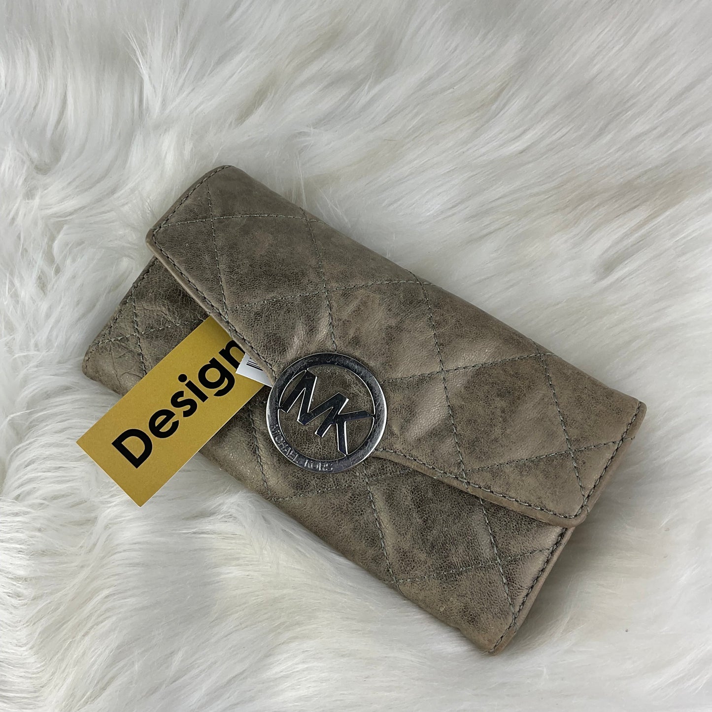 Wallet By Michael Kors  Size: Medium