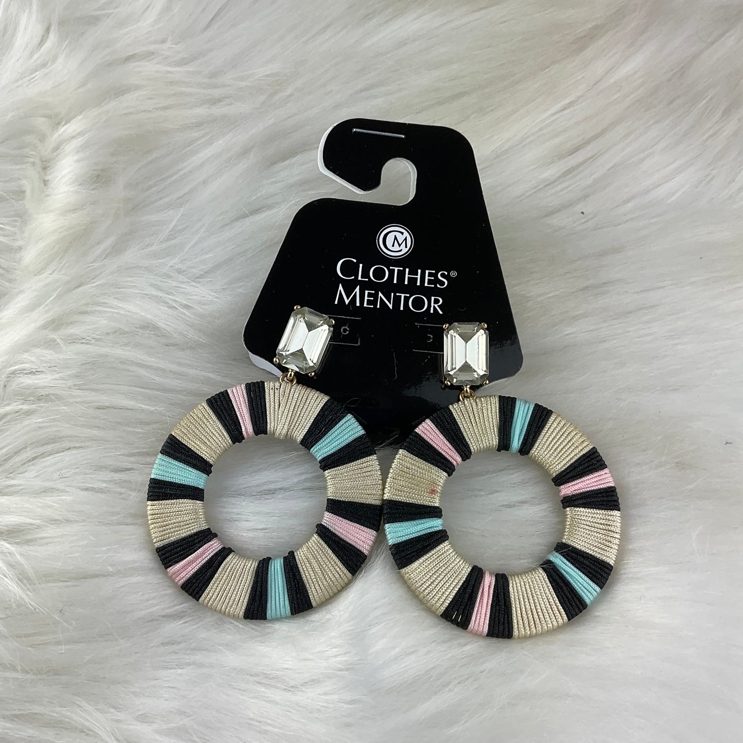 Earrings Dangle/drop By Clothes Mentor