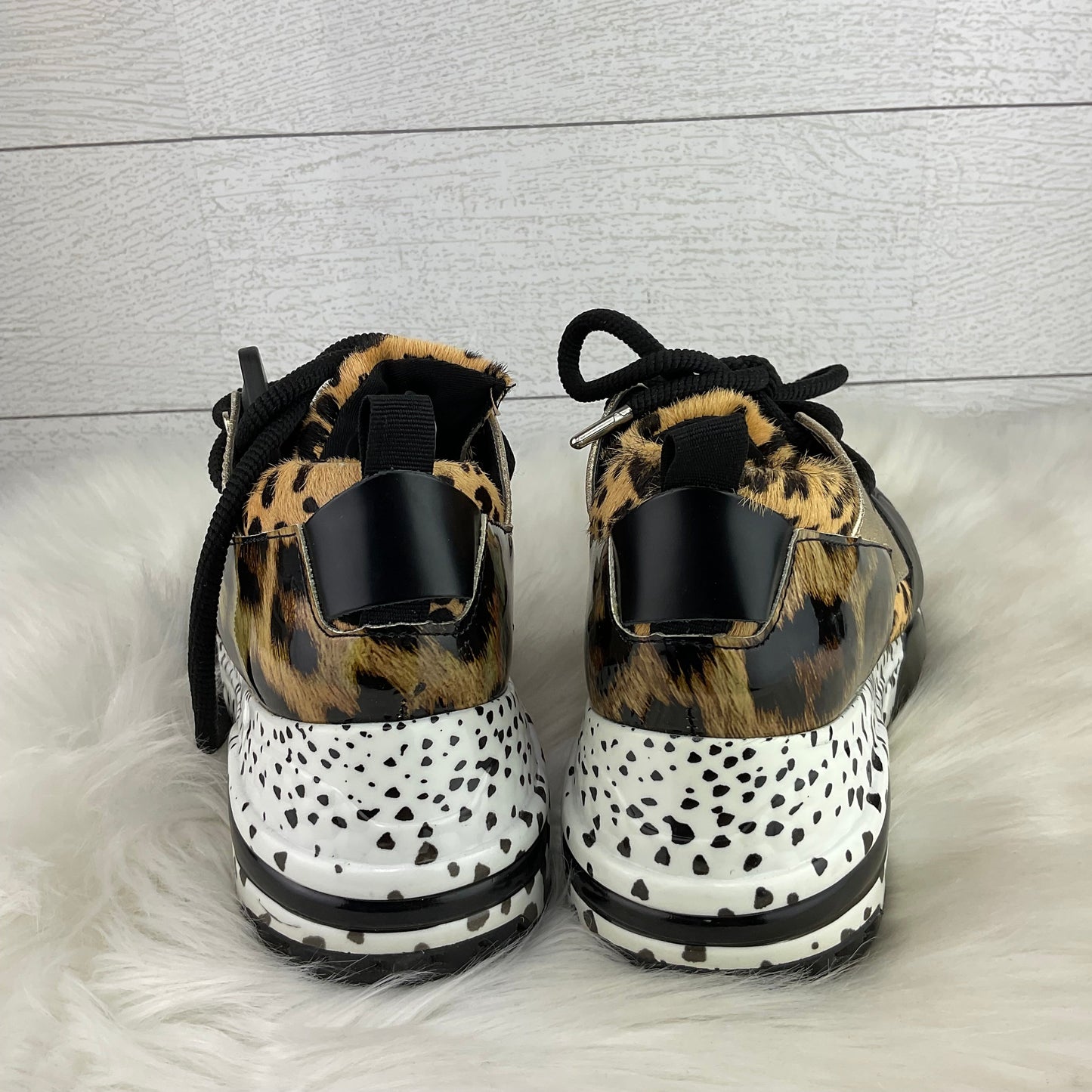 Animal Print Shoes Athletic Steve Madden, Size 7.5