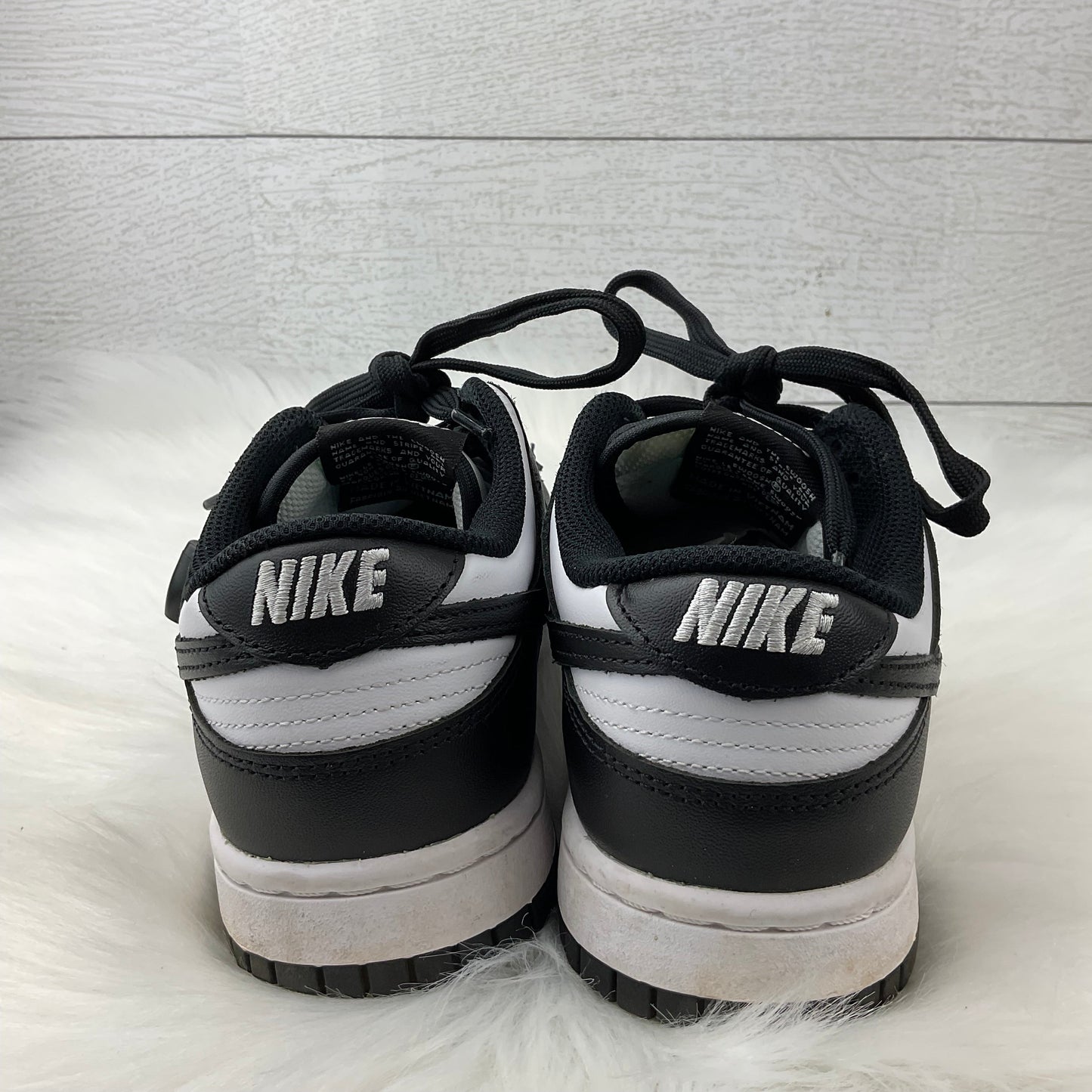 Shoes Athletic By Nike In Black & White, Size: 7