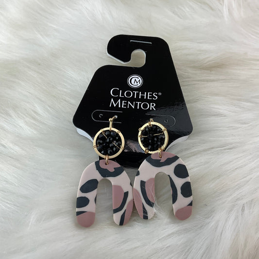 Earrings Dangle/drop Clothes Mentor