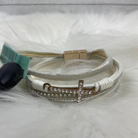 Bracelet Cuff By Clothes Mentor