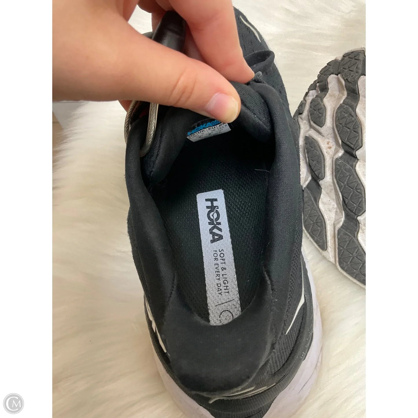 Shoes Athletic By Hoka In Black, Size: 6.5