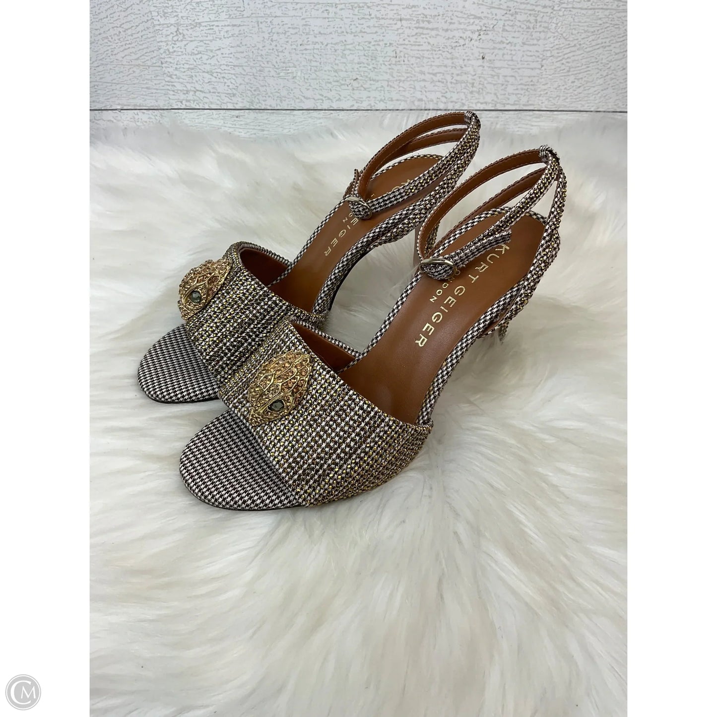 Shoes Designer By Kurt Geiger In Gold & Silver, Size: 7.5