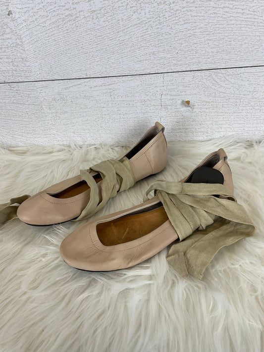 Tan Shoes Flats Free People, Size 7