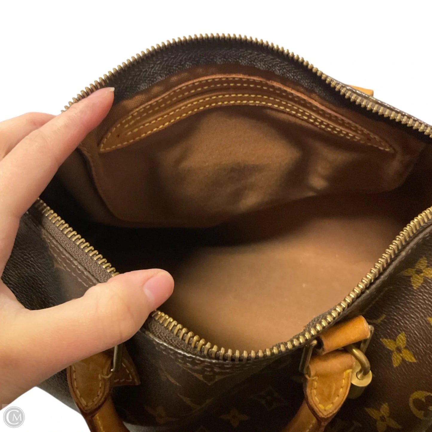 Handbag Luxury Designer By Louis Vuitton, Size: Medium