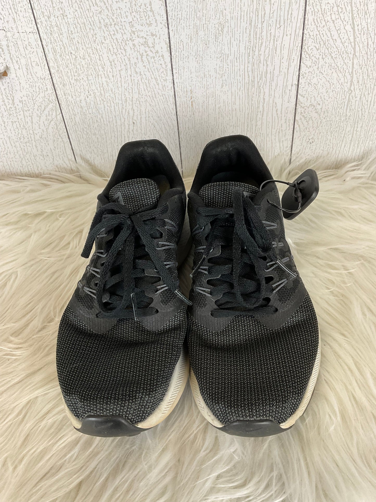 Shoes Athletic By Nike In Black, Size: 8