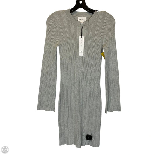 Dress Casual Short By Olive And Oak In Grey, Size: S