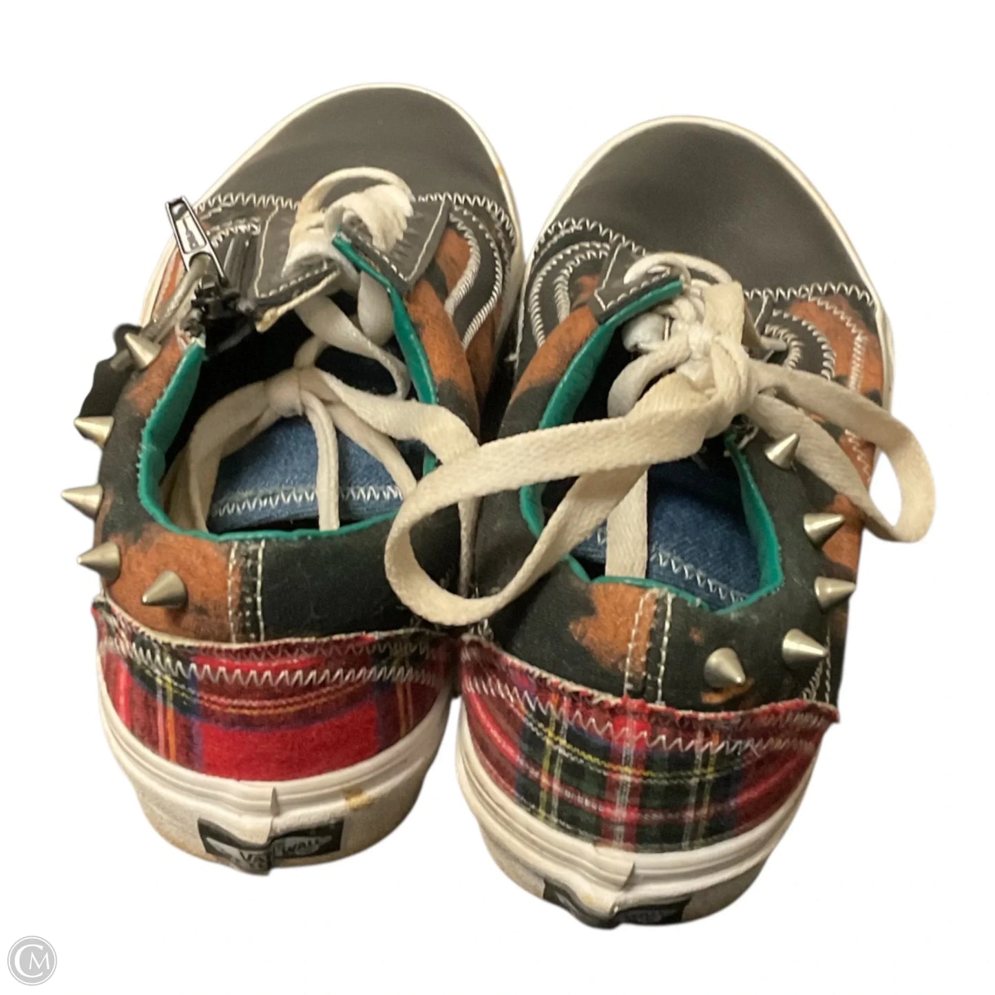 Shoes Sneakers By Vans In Black, Size: 7