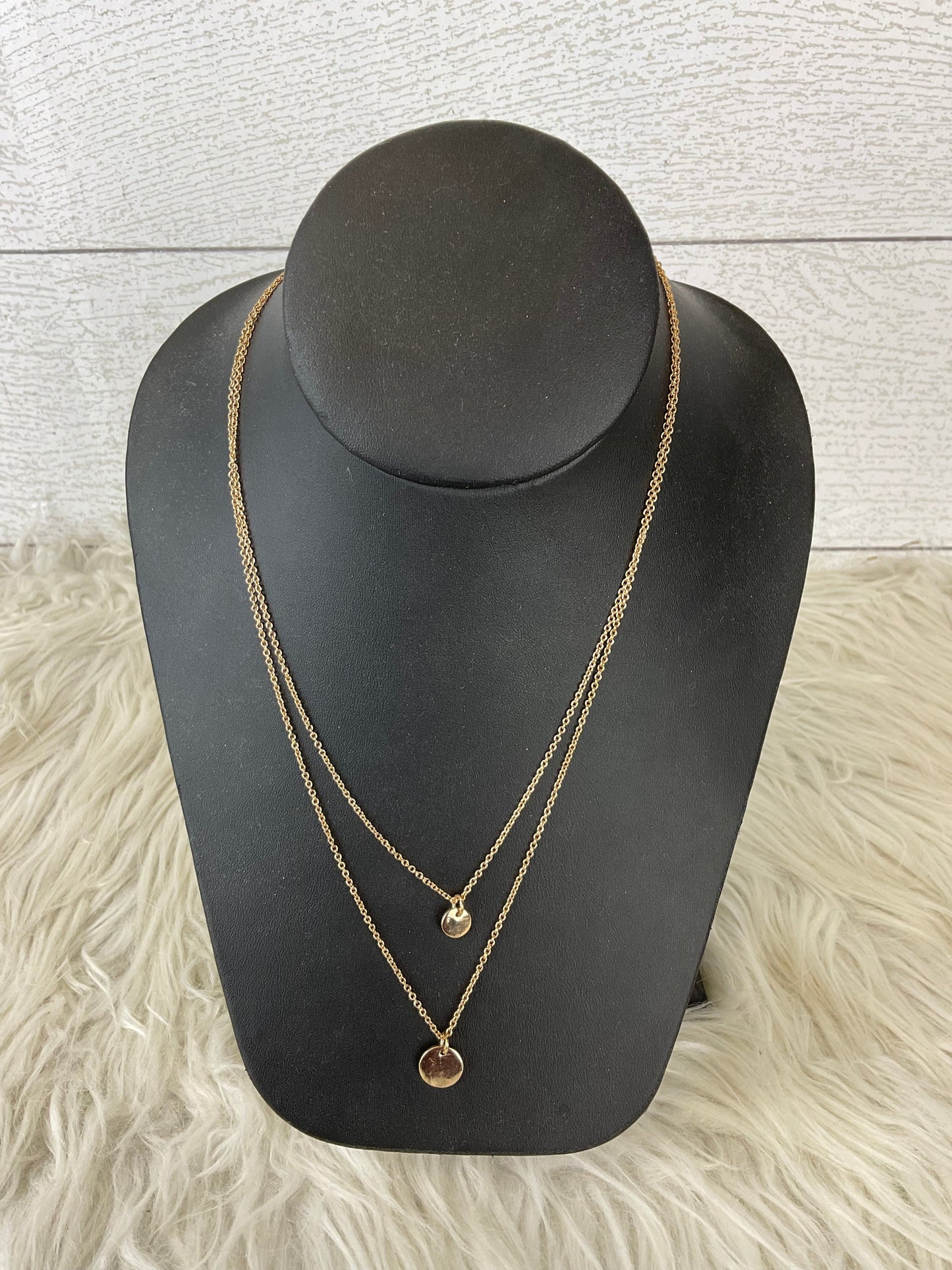 Necklace Layered By Express