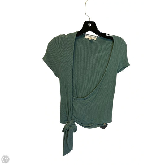 Top Short Sleeve By Urban Outfitters In Green, Size: Xs
