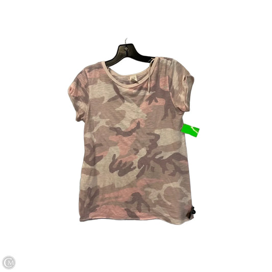 Top Short Sleeve Basic By We The Free In Camouflage Print, Size: S