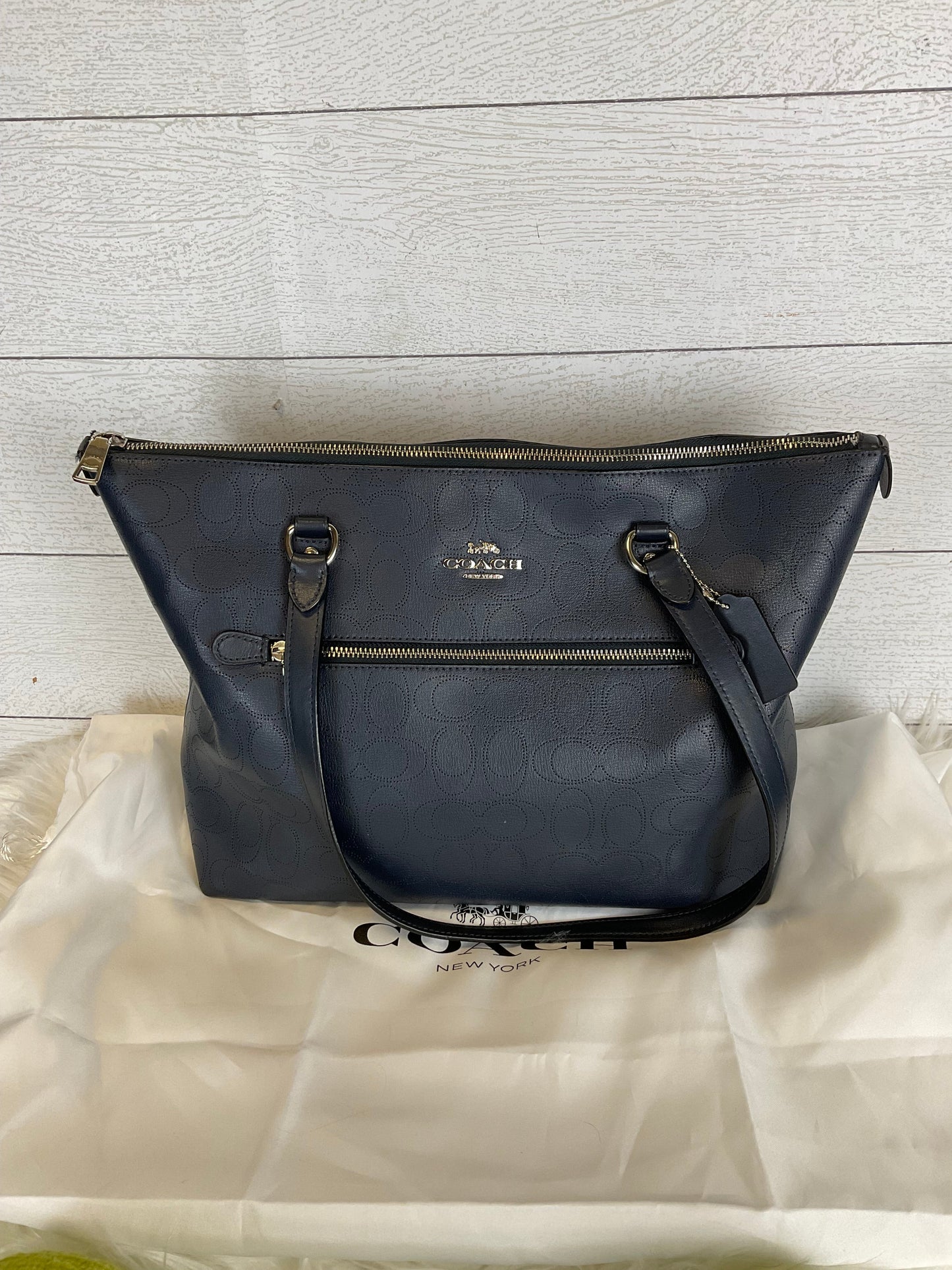 Handbag Designer Coach, Size Medium