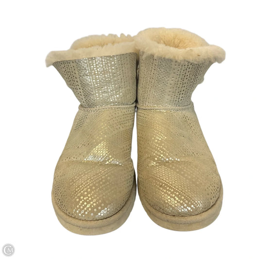 Shoes Designer By Ugg In Tan, Size: 9
