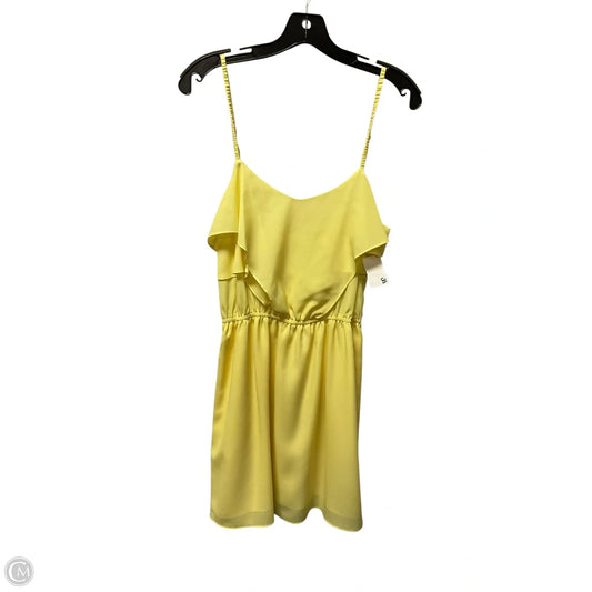Dress Casual Short By Bcbgeneration In Yellow, Size: Xs