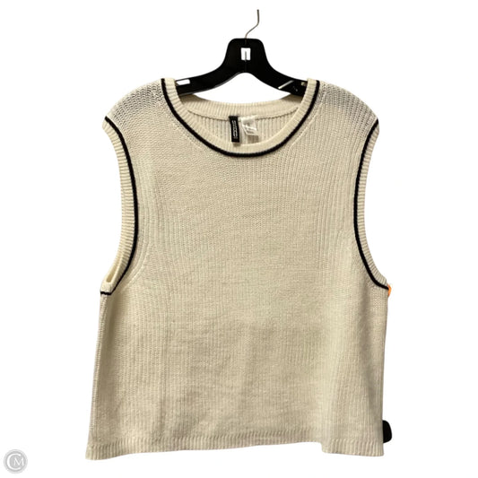 Vest Sweater By Divided In White, Size: Xxl