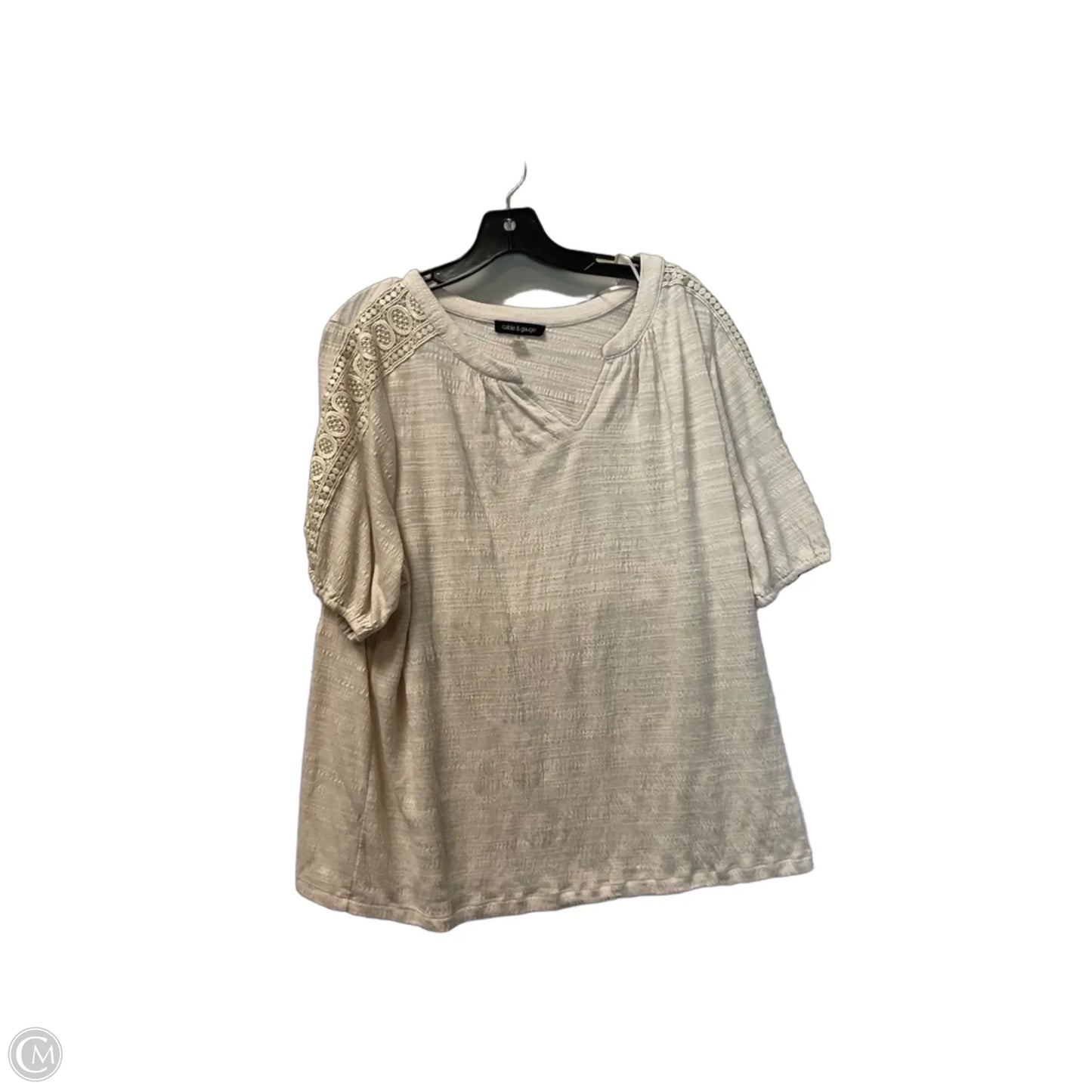Top Short Sleeve By Cable And Gauge In Cream, Size: 1x