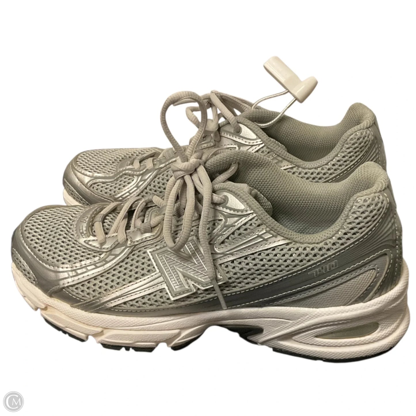 Shoes Athletic By New Balance In Grey, Size: 9