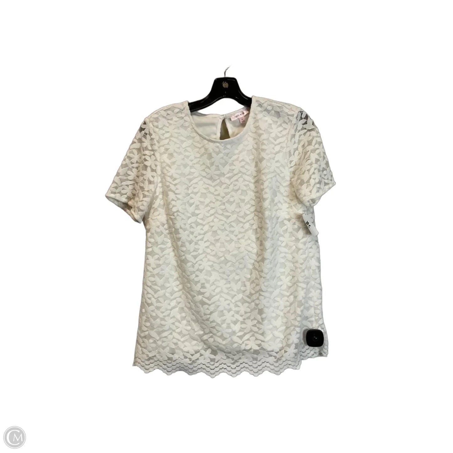Top Short Sleeve By Clothes Mentor In White, Size: M