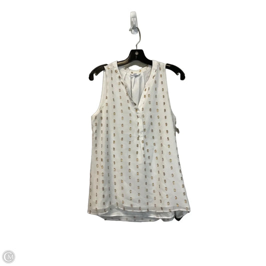 Top Sleeveless By Crown And Ivy In White, Size: M