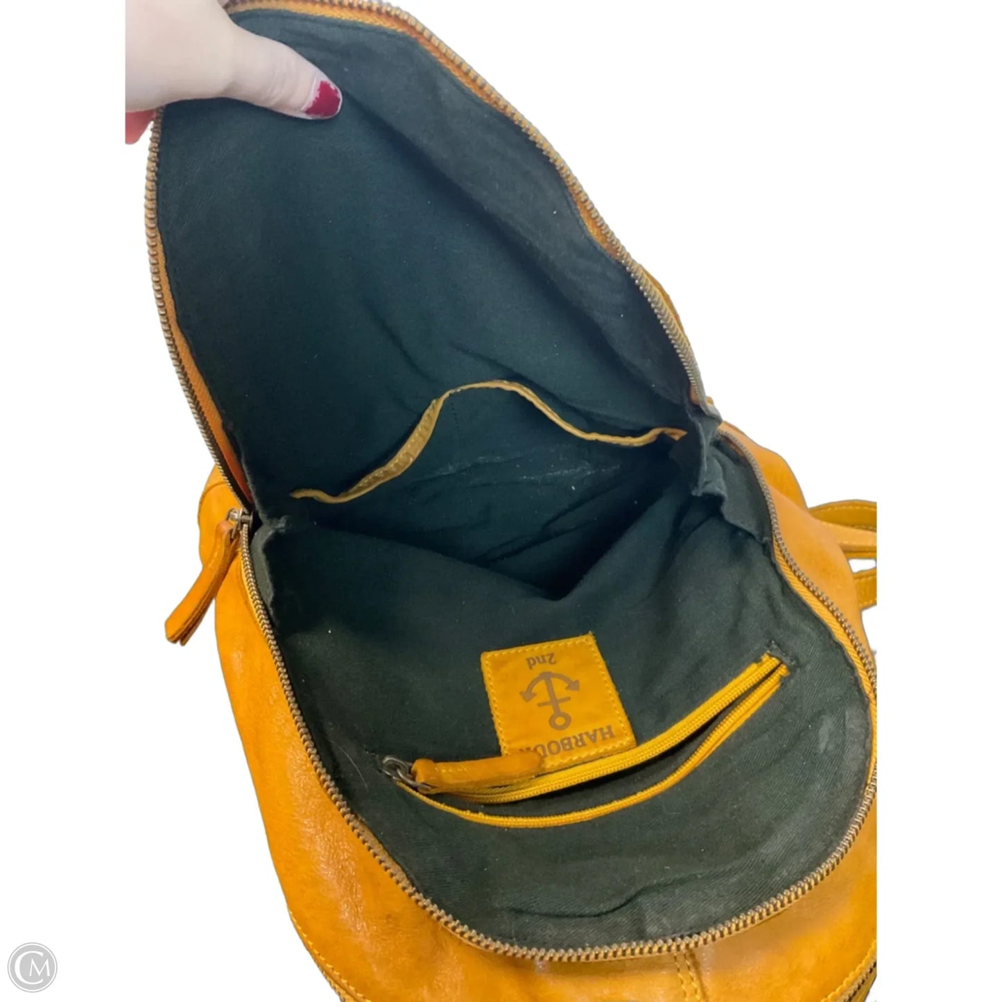 Backpack Leather By Cmb, Size: Medium