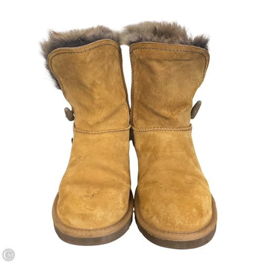 Boots Designer By Ugg In Brown, Size: 9