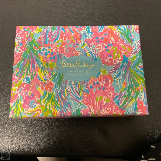 Accessory Designer Label By Lilly Pulitzer, Size: Medium