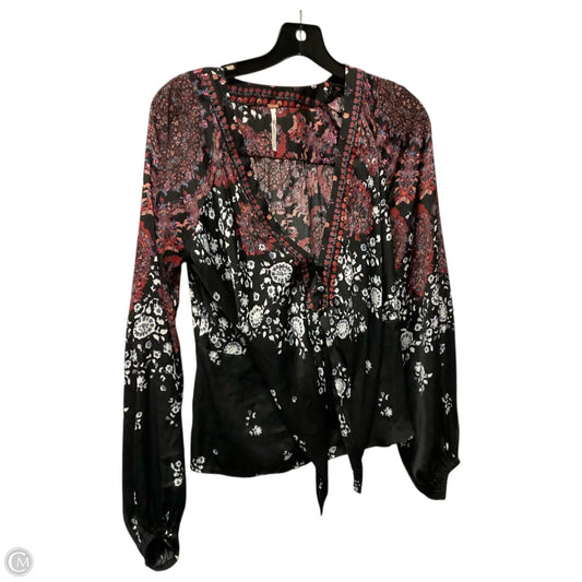 Top Long Sleeve By Free People In Black & Red, Size: S