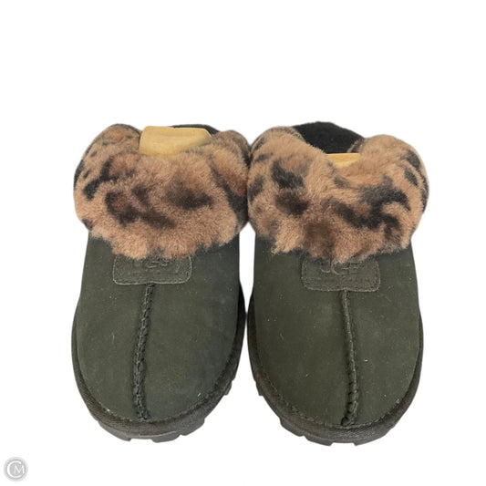Shoes Designer By Ugg In Black, Size: 7