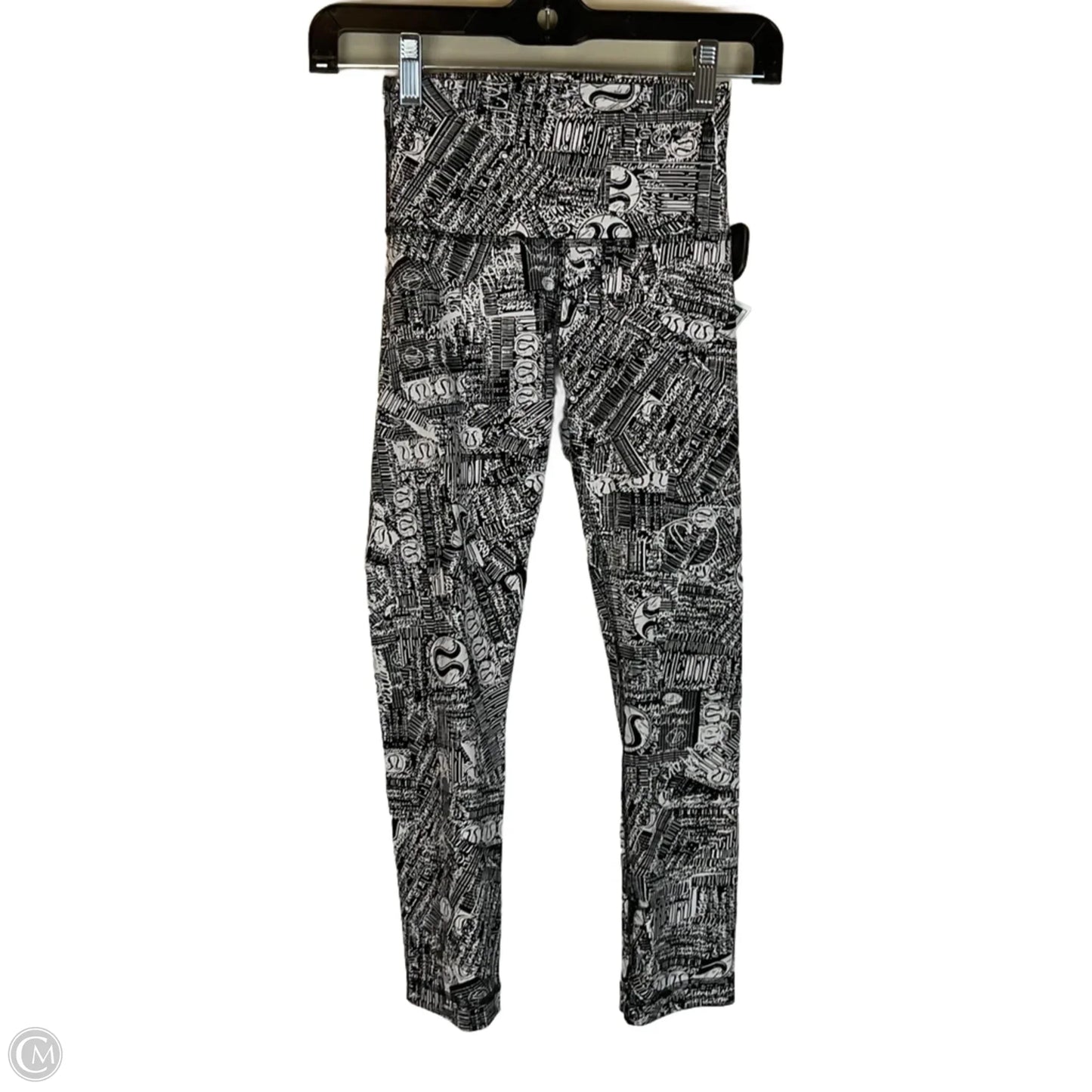 Athletic Leggings Capris By Lululemon In Black & White, Size: 2