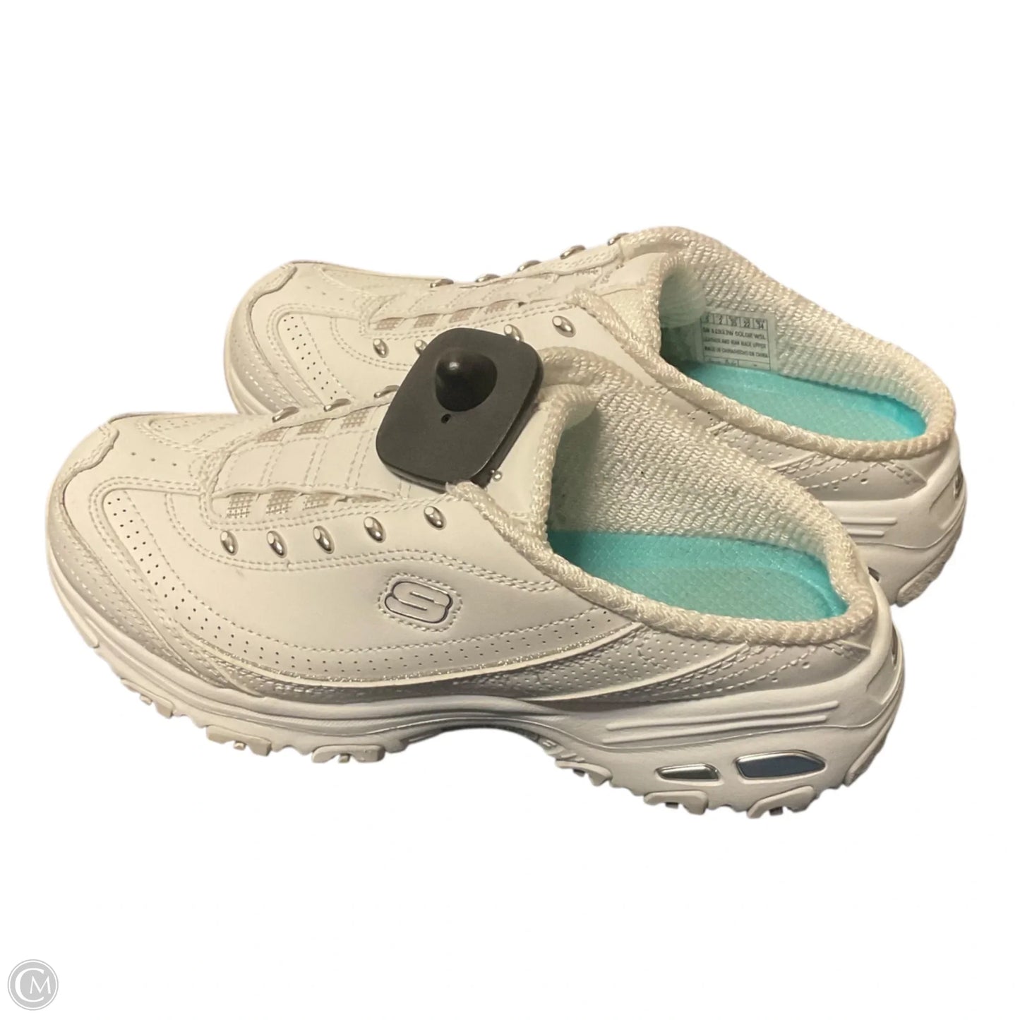 Shoes Sneakers By Skechers In White, Size: 5