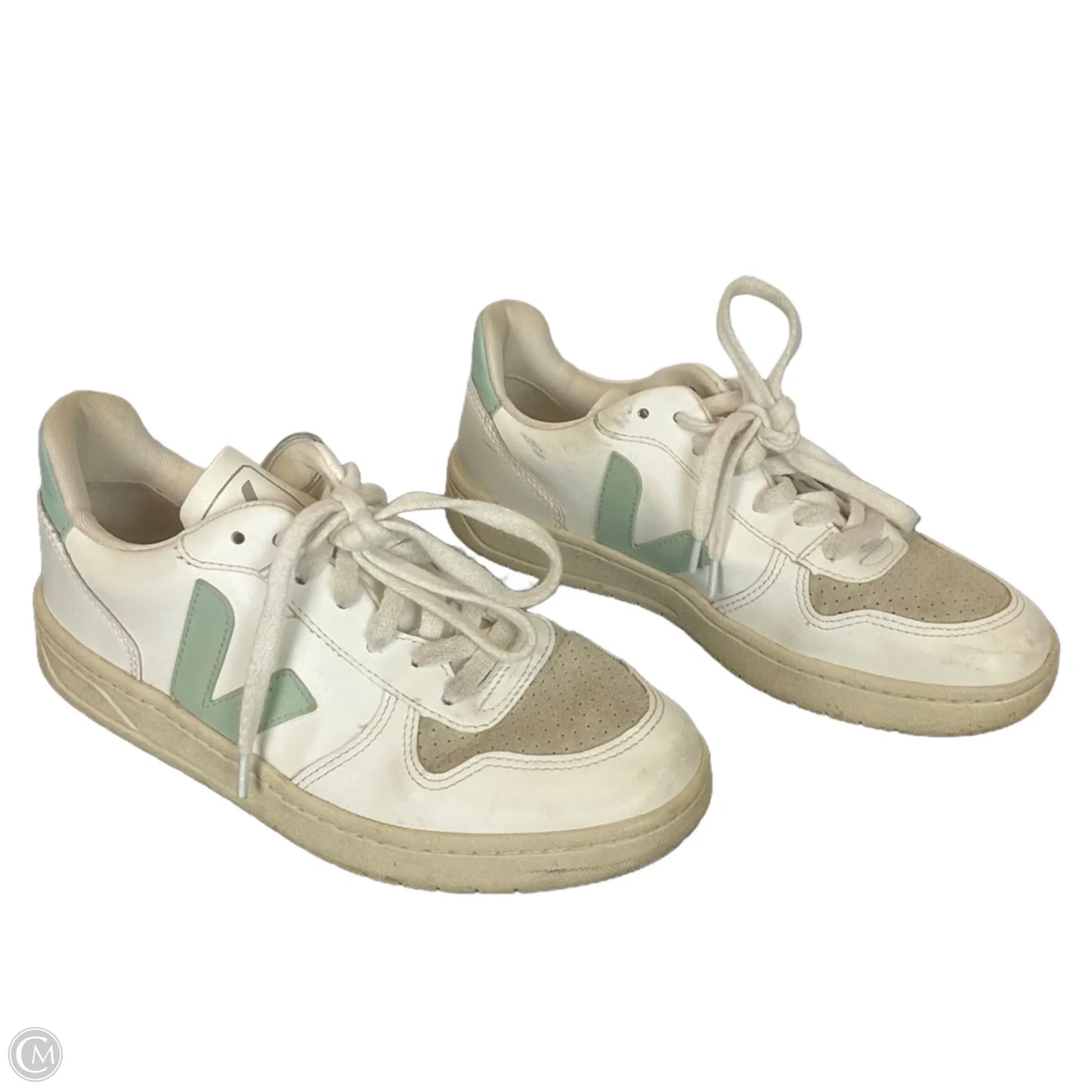 Shoes Sneakers By Veja In White, Size: 8.5