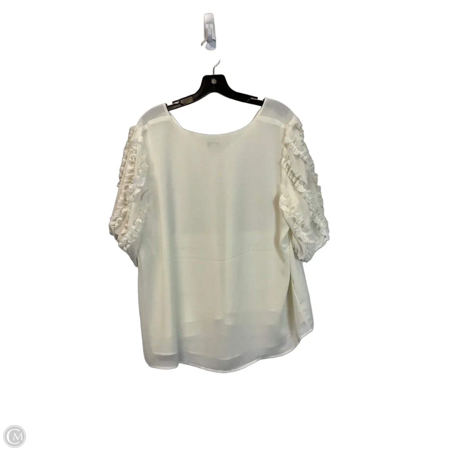 Top Short Sleeve By Cato In White, Size: Xl