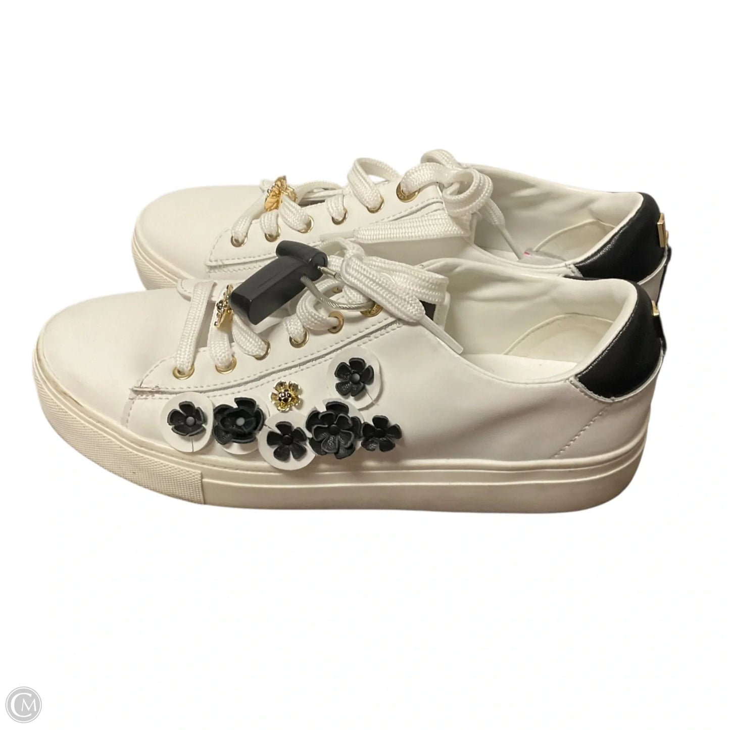 Shoes Designer By Karl Lagerfeld In White, Size: 8.5