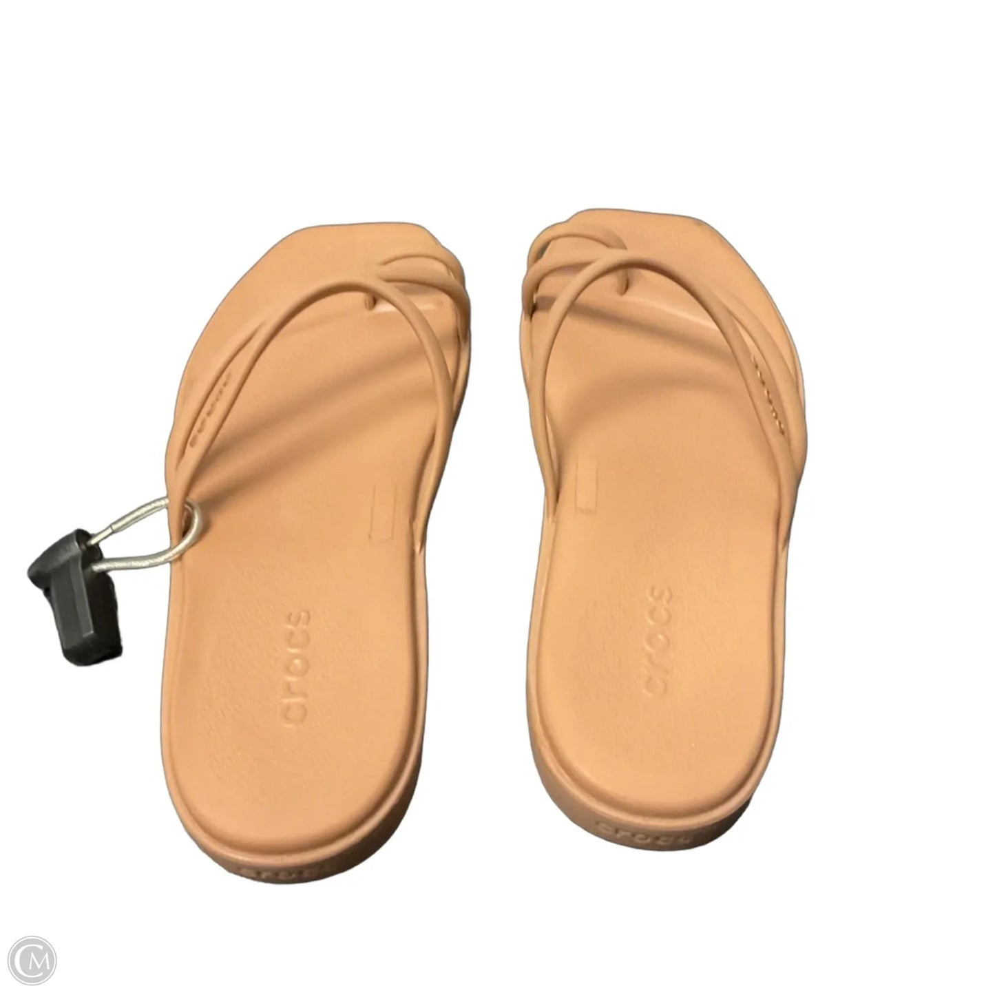 Shoes Flats By Crocs In Tan, Size: 9
