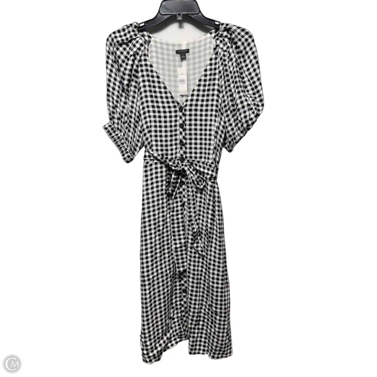 Dress Casual Short By Ann Taylor In Checkered Pattern, Size: 4