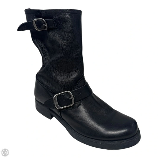 Boots Designer By Frye In Black, Size: 7.5