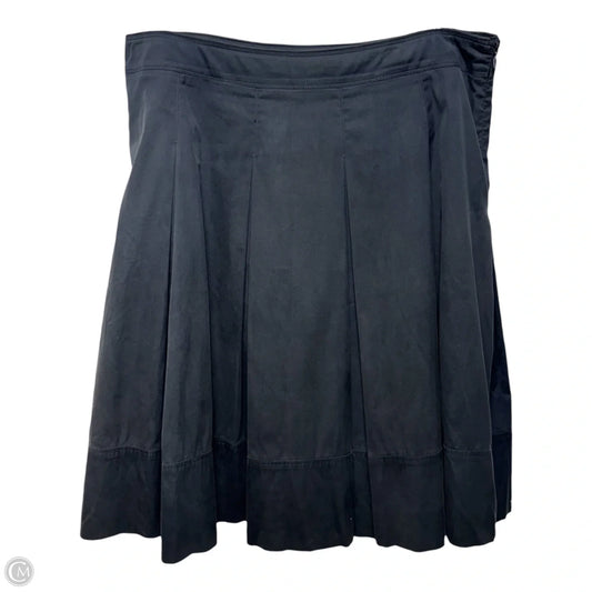 Pleated Skirt Luxury Designer By Burberry In Black, Size: 10