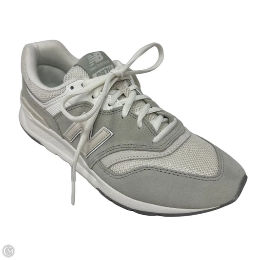 997H Sneakers By New Balance In Grey & White, Size: 8.5