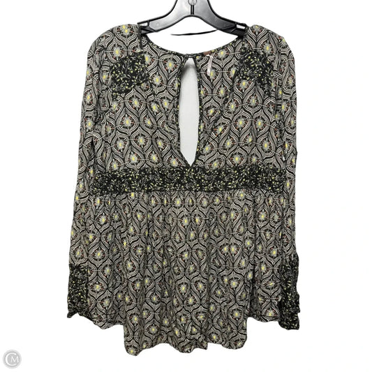 Top Long Sleeve By Free People In Multi-colored, Size: M