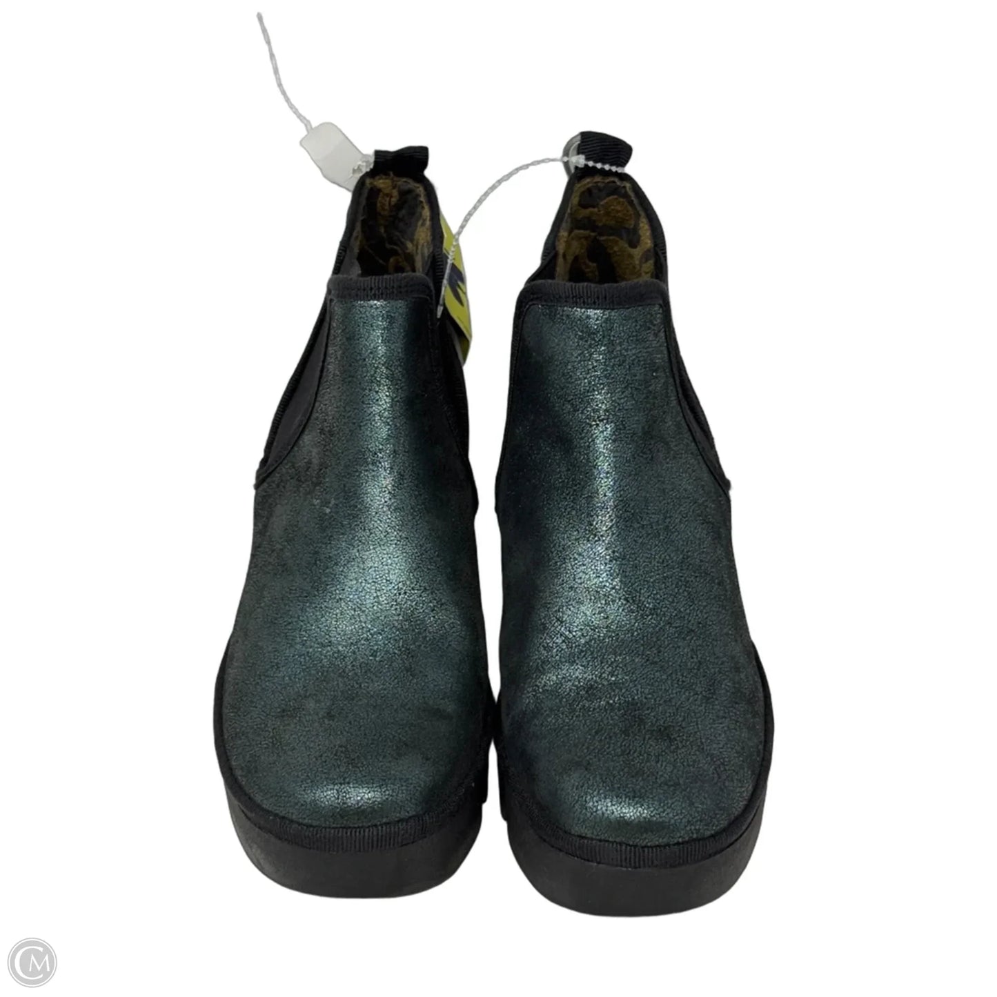 Byne Wedge Chelsea Boots By Fly London In Green, Size: 7.5