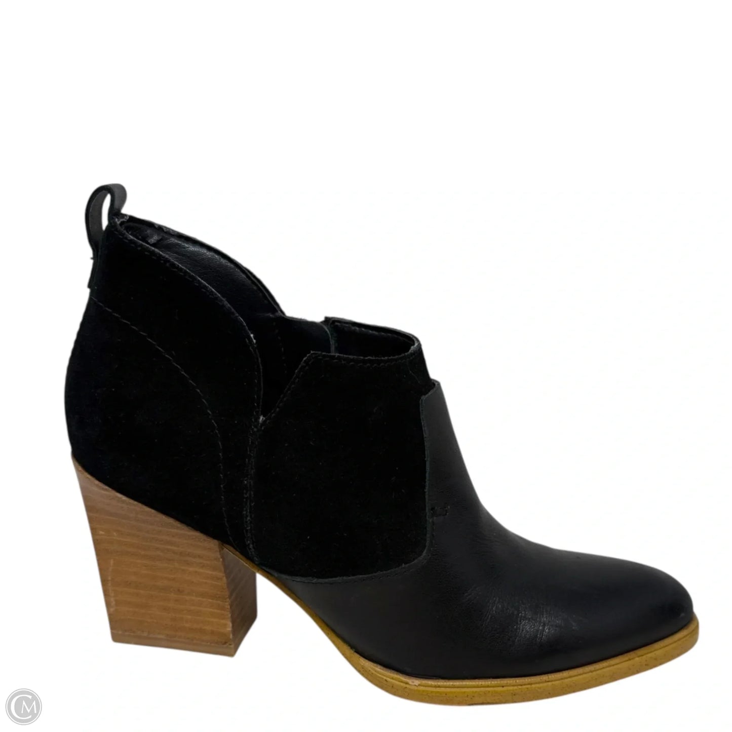 Ginger Pointed Toe Ankle Chelsea Boots By Marc Fisher In Black, Size: 6.5