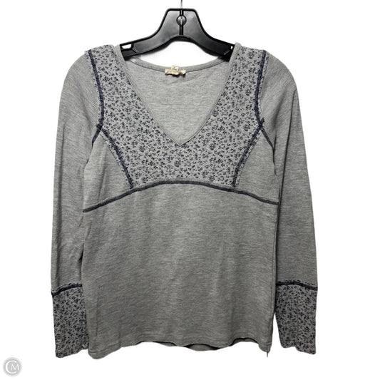 Top Long Sleeve By Pol In Grey, Size: S