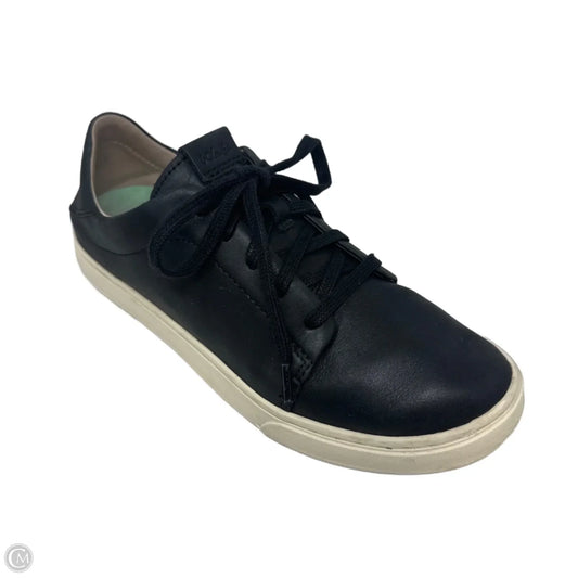 Shoes Sneakers By Olukai In Black, Size: 7