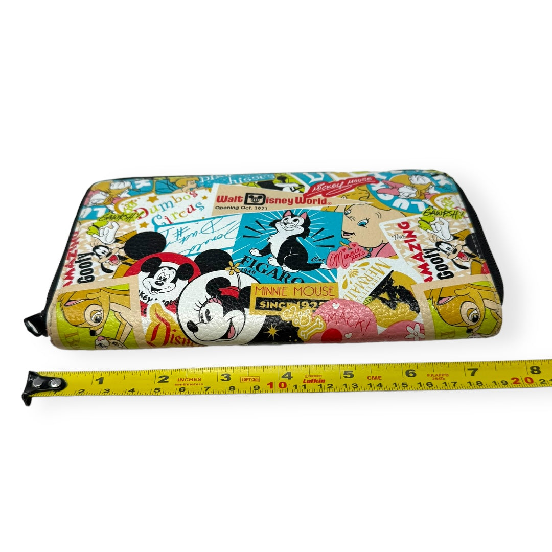 Wallet Disney Store, Size Large