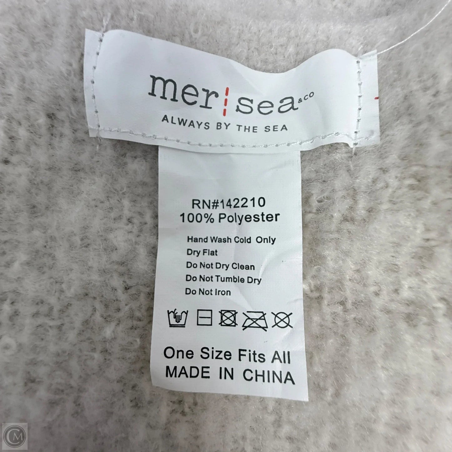 Cozy Wrap Soft Fringe Travel Scarf By Mer Sea In Ombre Print