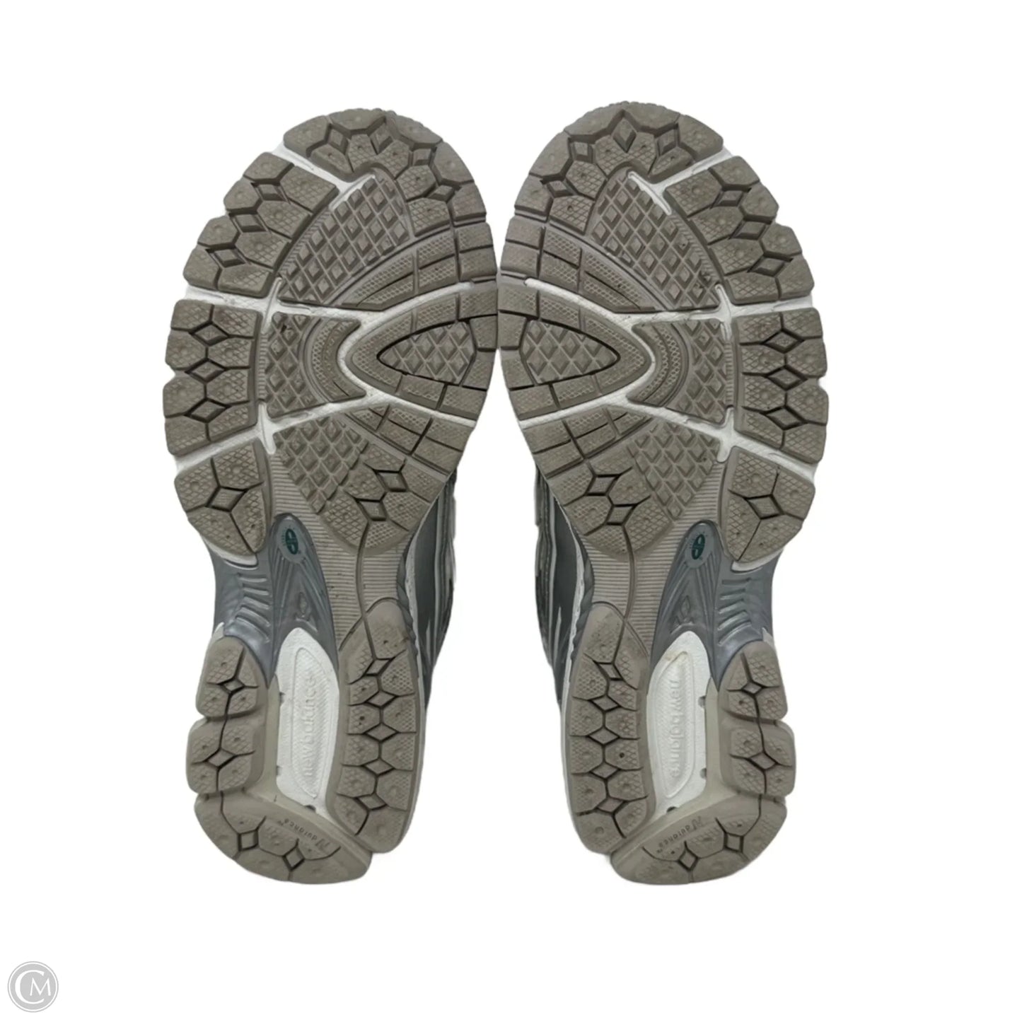 1906R Unisex Sneakers By New Balance In Silver & White, Size: 7.5